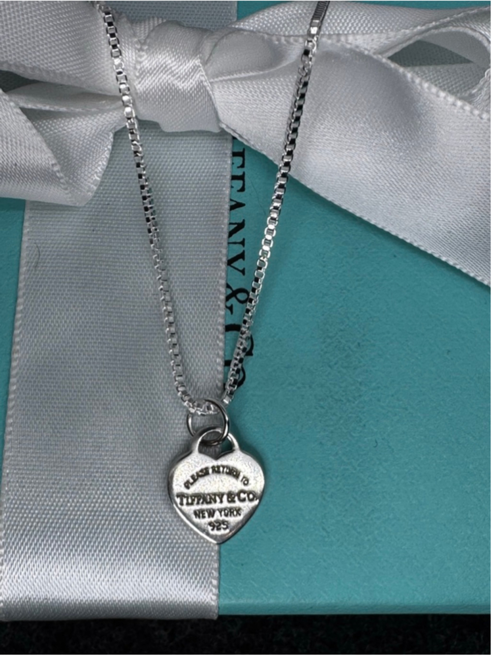 Tiffany & Co. Return To Tiffany Mini Heart Necklace